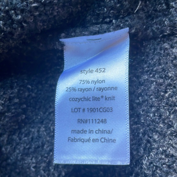 Barefoot Dreams XS/S Black/Beige Sweater - Picture 6 of 7